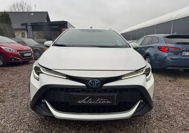 TOYOTA Corolla 2.0 Hybrid Trek