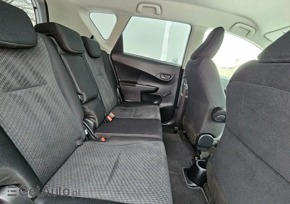 TOYOTA Verso S 1.33 VVT-i Multidrive Club