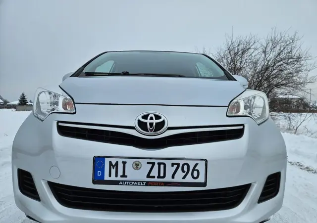 TOYOTA Verso S 1.33 VVT-i Multidrive Club