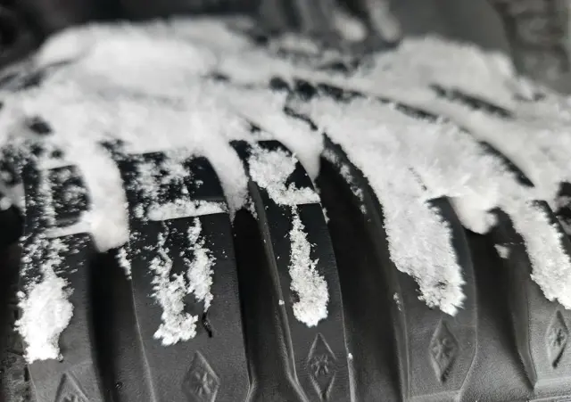 TOYOTA Verso S 1.33 VVT-i Multidrive Club