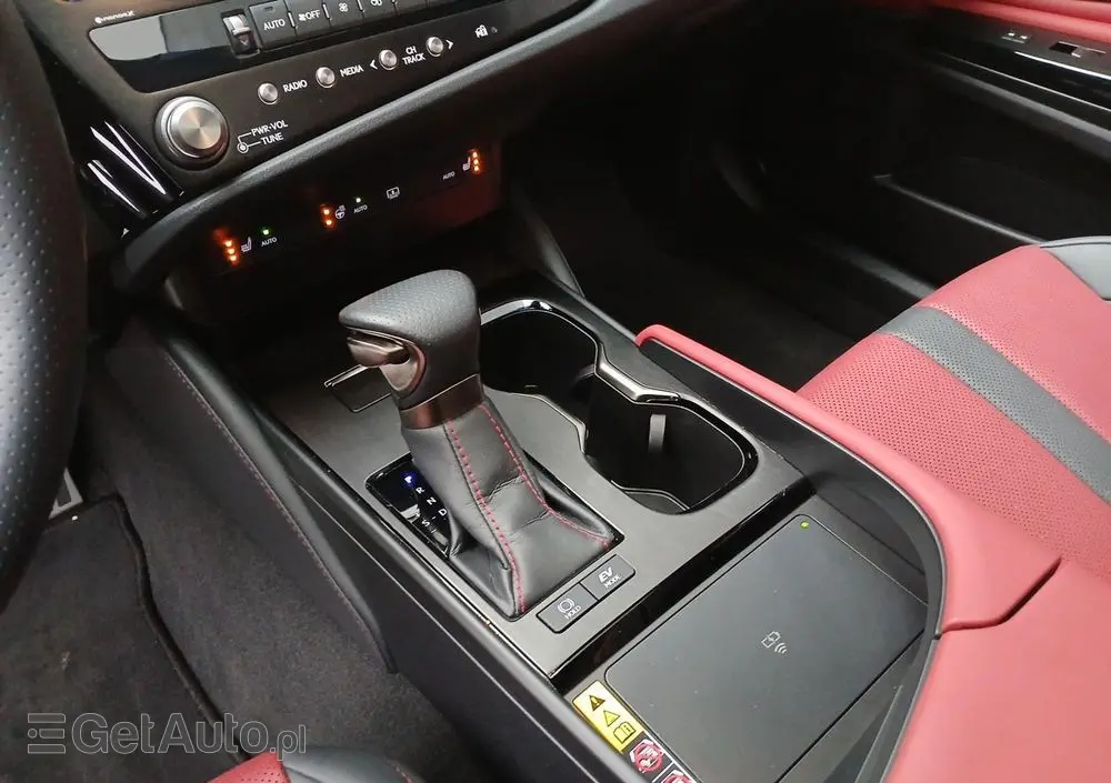 LEXUS ES 300h F Sport Edition