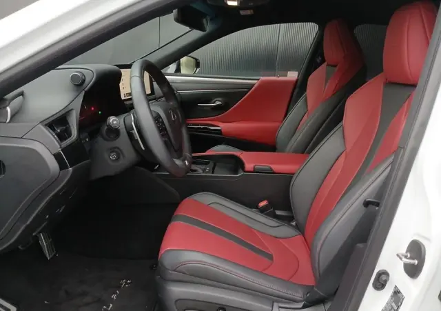 LEXUS ES 300h F Sport Edition