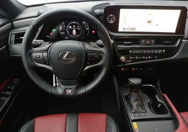 LEXUS ES 300h F Sport Edition