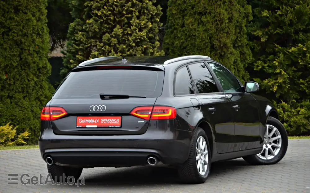 AUDI A4 