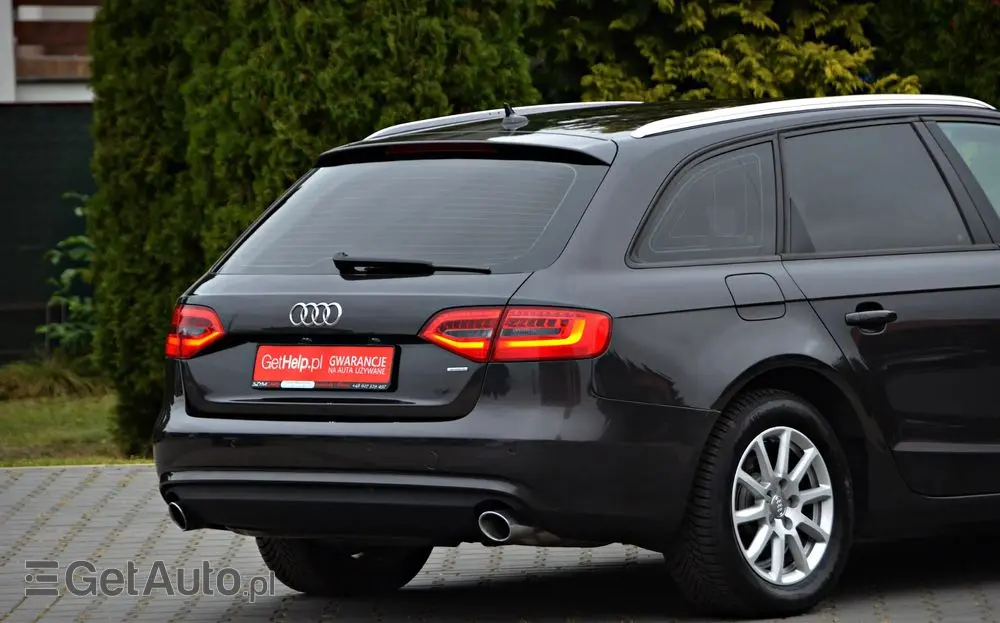 AUDI A4 