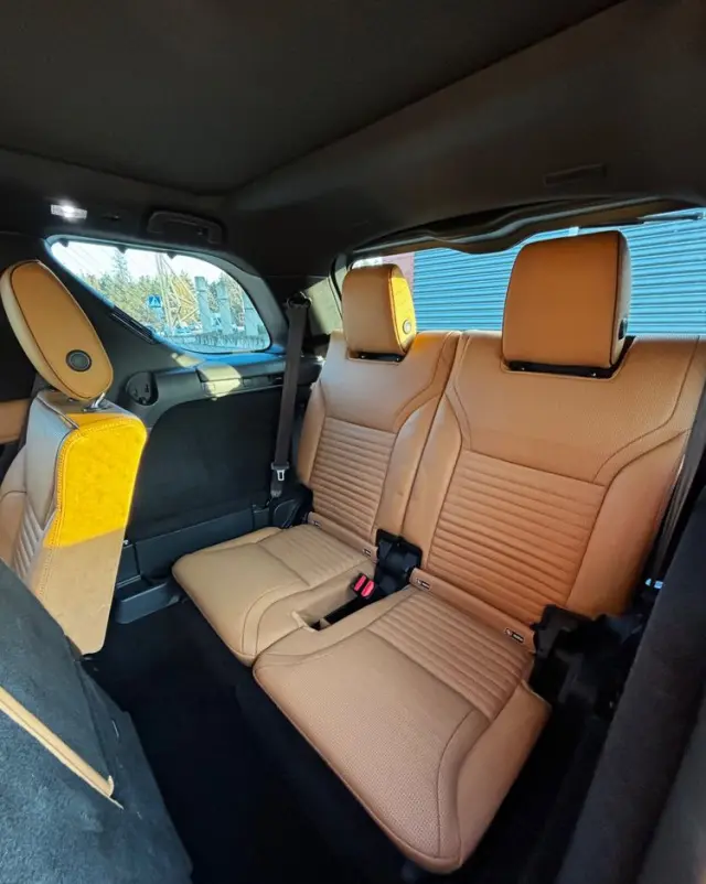 LAND ROVER Discovery 3.0 Si6 HSE Luxury