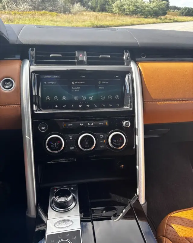 LAND ROVER Discovery 3.0 Si6 HSE Luxury