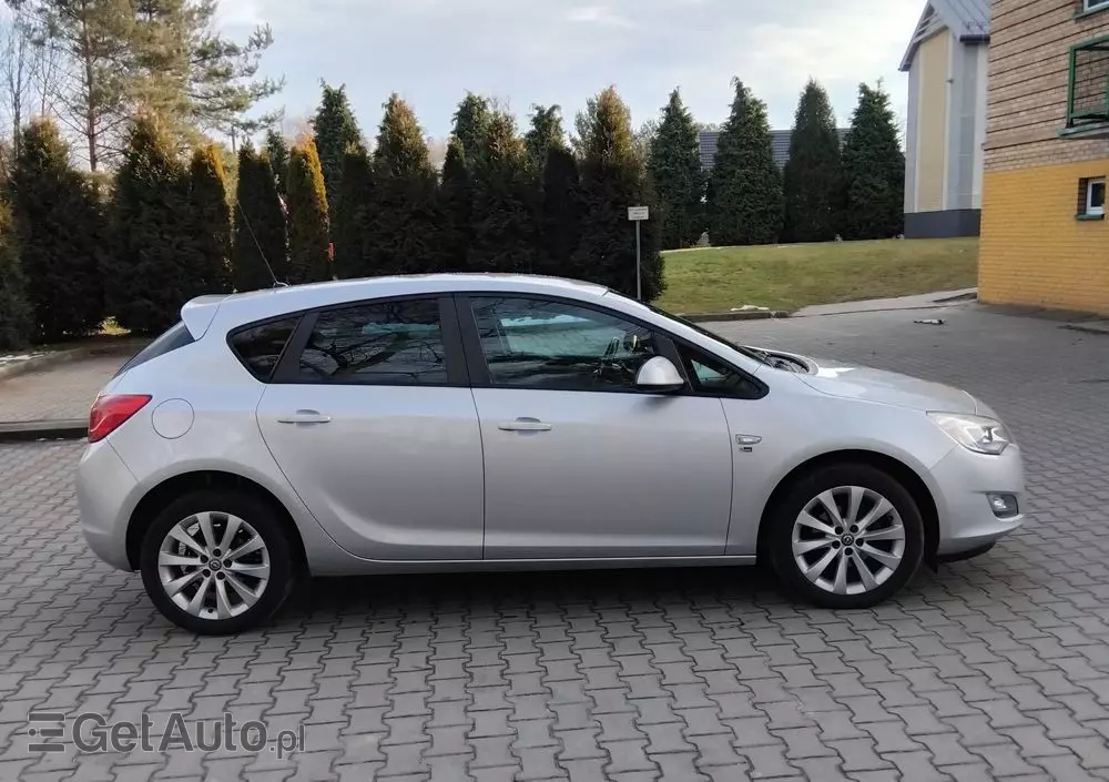 OPEL Astra 1.4 Turbo 150 Jahre