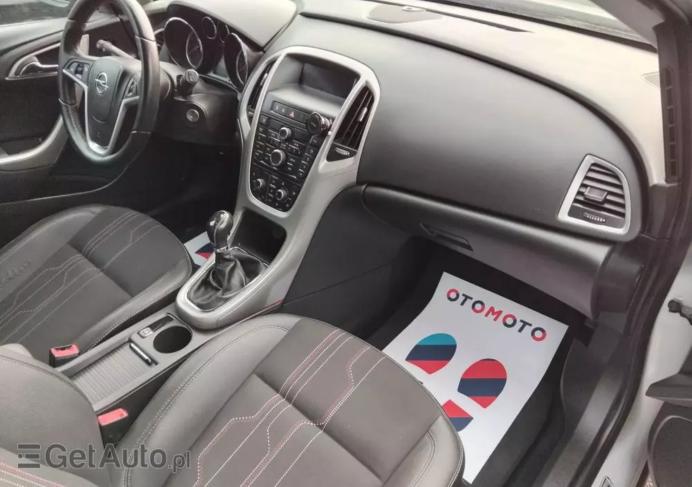 OPEL Astra 1.4 Turbo 150 Jahre