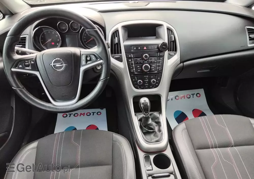 OPEL Astra 1.4 Turbo 150 Jahre