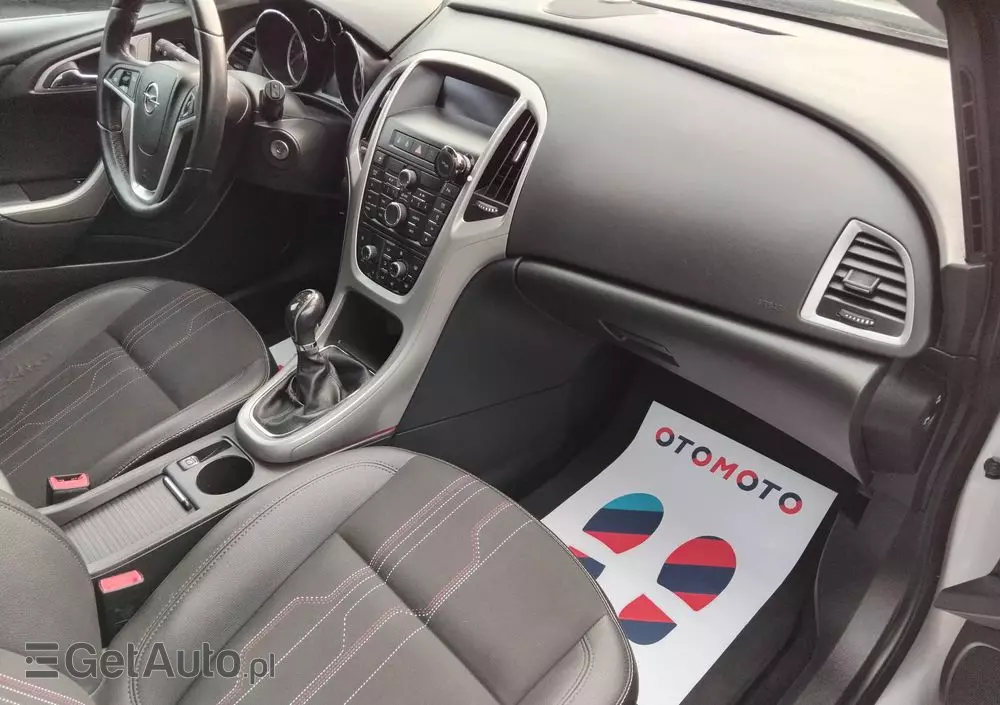 OPEL Astra 1.4 Turbo 150 Jahre