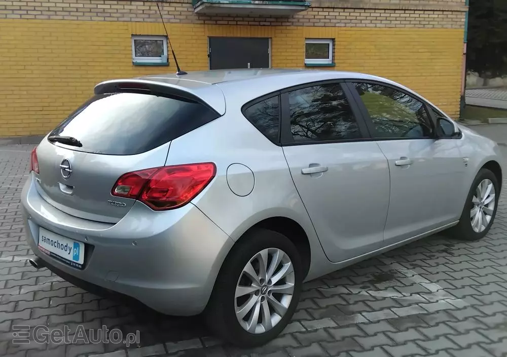 OPEL Astra 1.4 Turbo 150 Jahre
