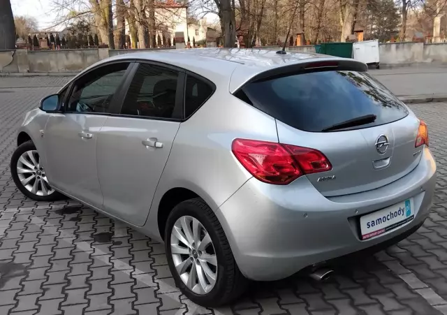 OPEL Astra 1.4 Turbo 150 Jahre