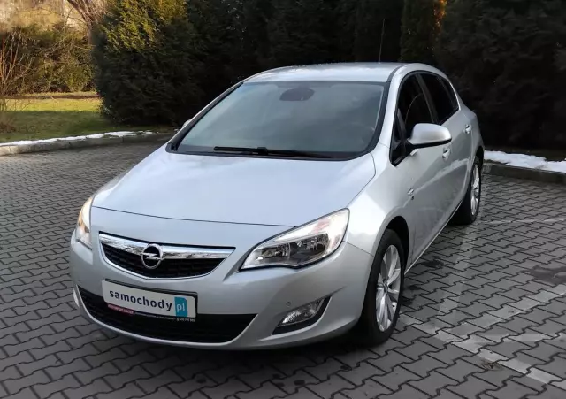 OPEL Astra 1.4 Turbo 150 Jahre