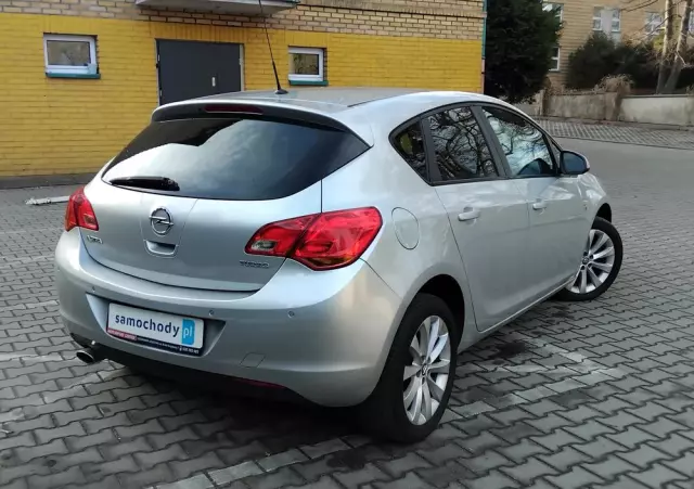 OPEL Astra 1.4 Turbo 150 Jahre