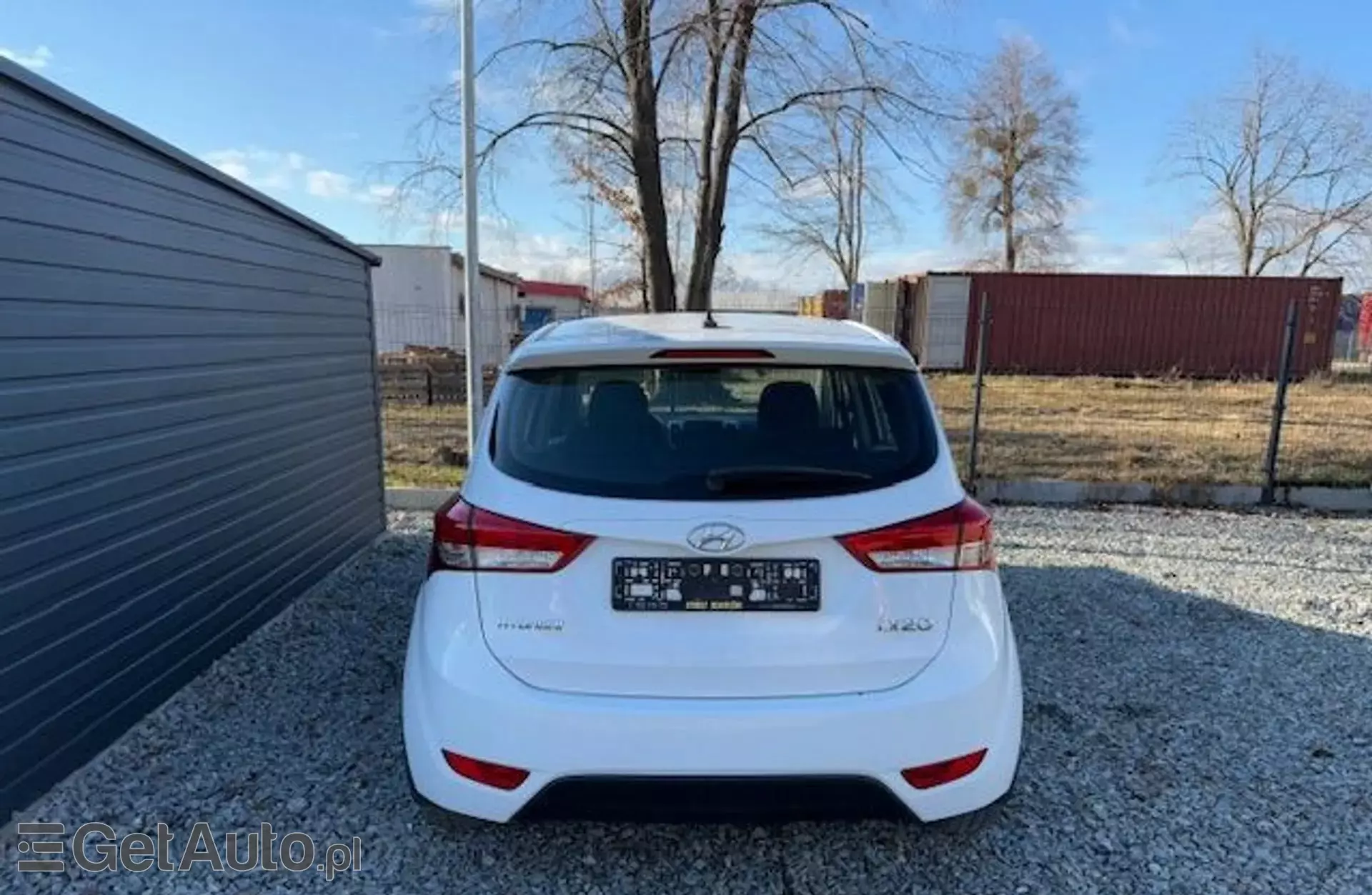 HYUNDAI Ix20 1.4i (90 KM)
