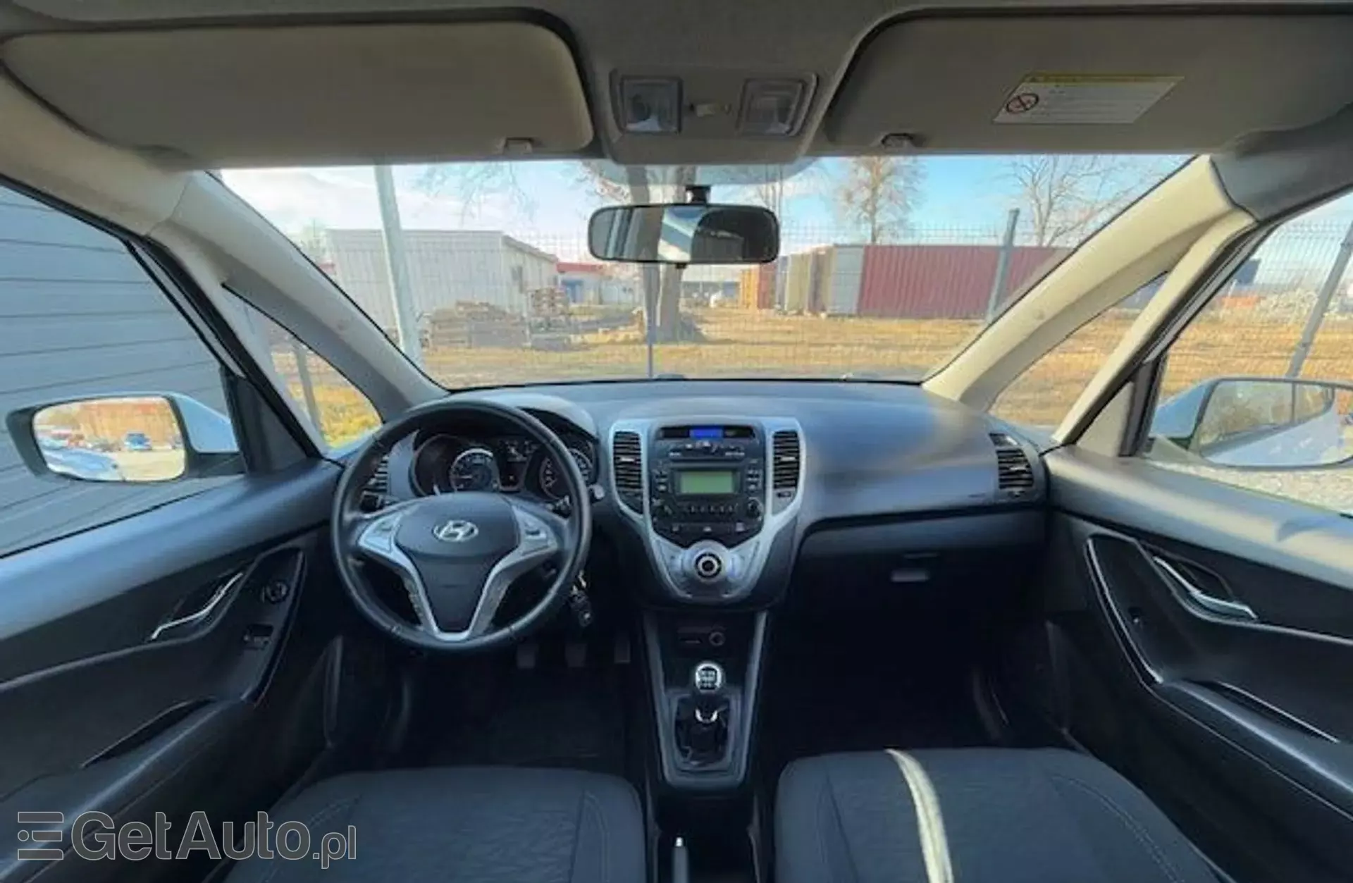 HYUNDAI Ix20 1.4i (90 KM)