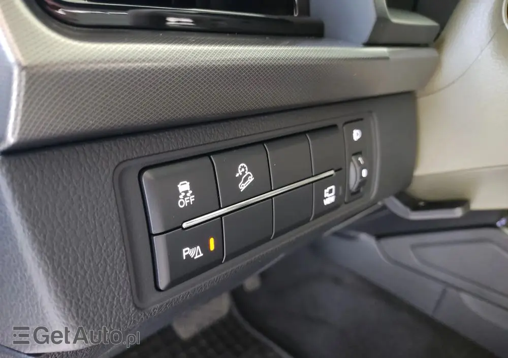 SSANGYONG/KGM Musso Grand 2.2 e-XDi Wild 4WD