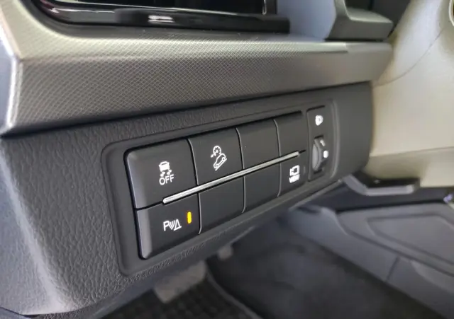 SSANGYONG/KGM Musso Grand 2.2 e-XDi Wild 4WD