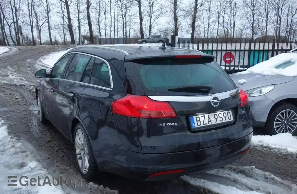 OPEL Insignia 