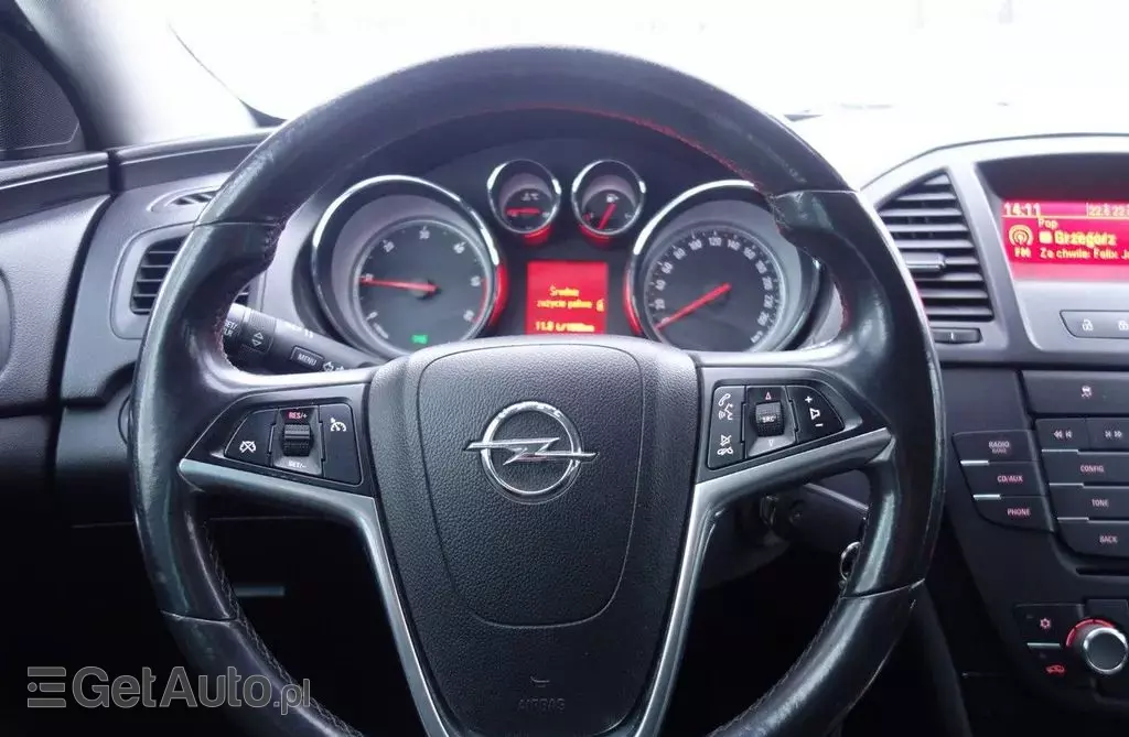 OPEL Insignia 