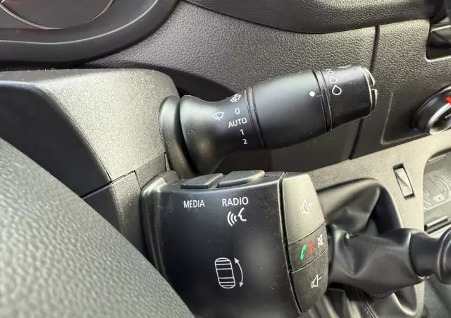 RENAULT MASTER/165KM/Doka 7 osób/Skrzynia/Klima/Navi/|Tempomat 