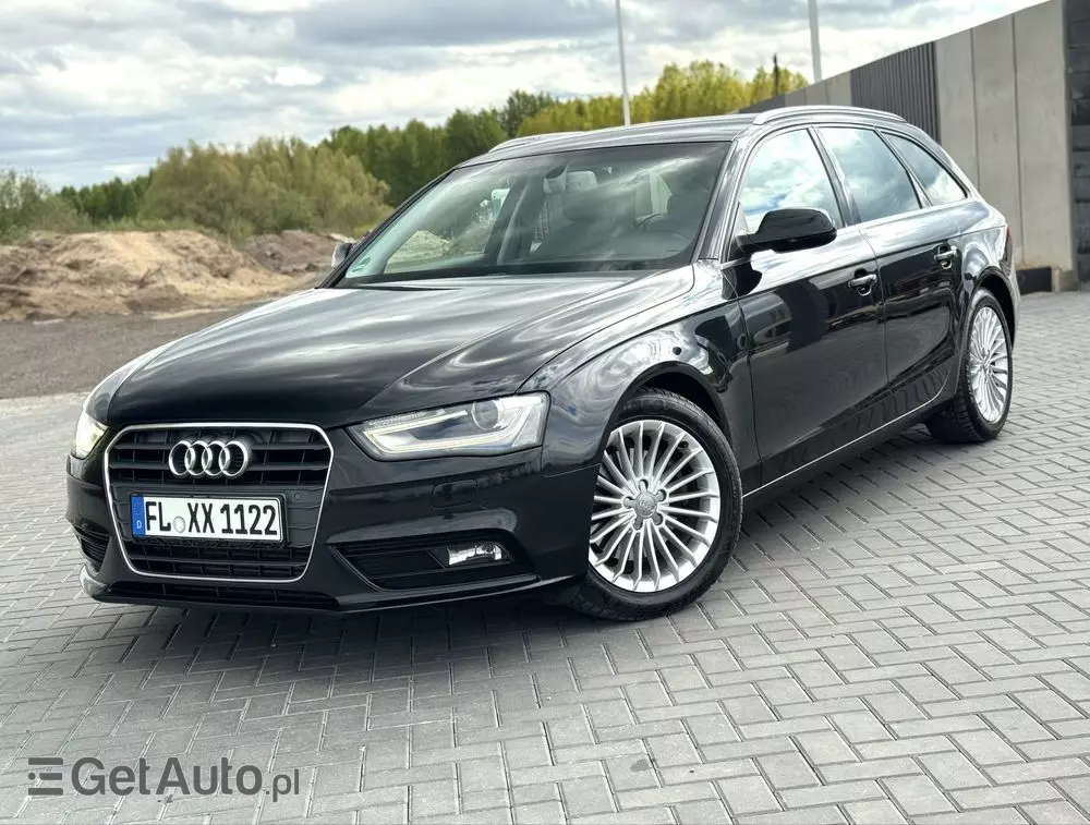 AUDI A4 