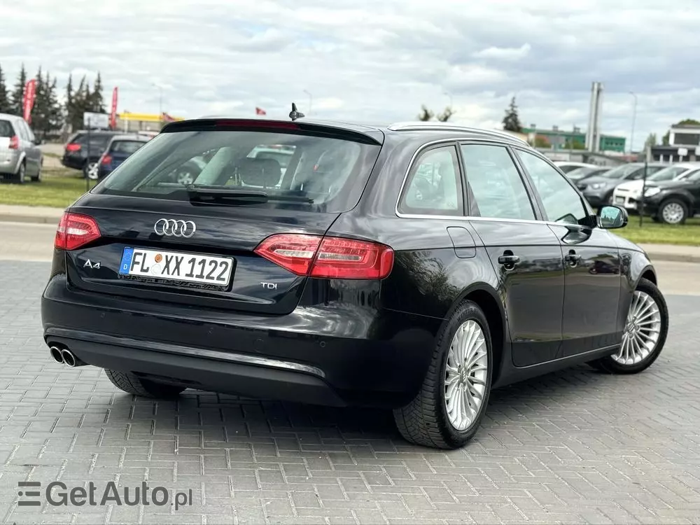 AUDI A4 