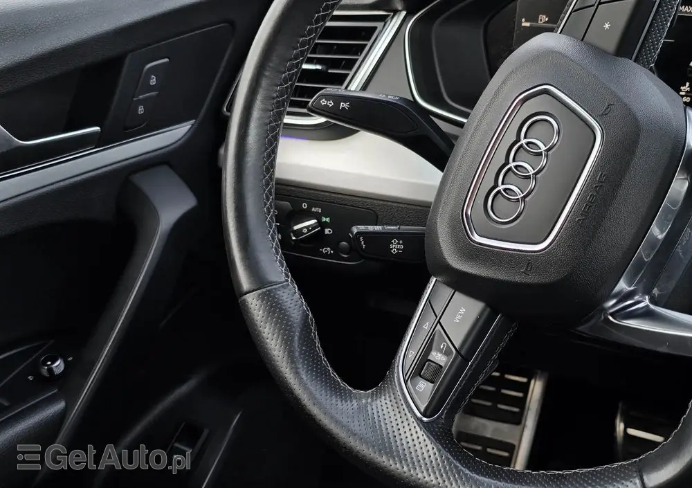 AUDI Q5 40 TDI Quattro S tronic sport