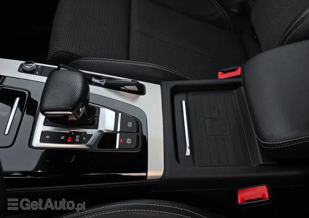 AUDI Q5 40 TDI Quattro S tronic sport