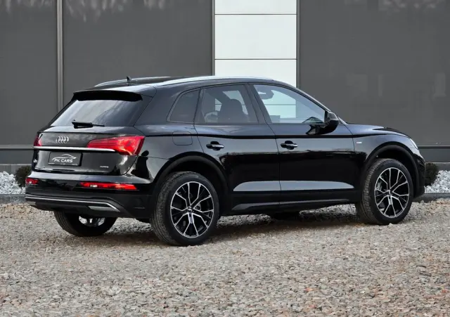 AUDI Q5 40 TDI Quattro S tronic sport