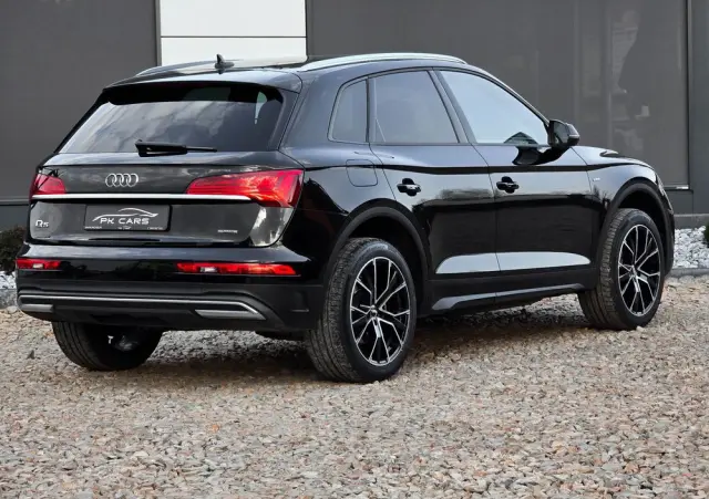 AUDI Q5 40 TDI Quattro S tronic sport