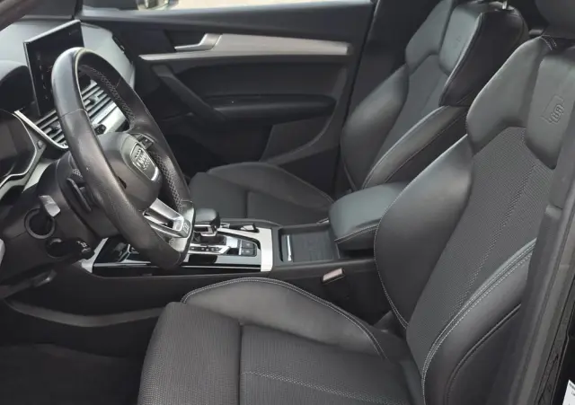 AUDI Q5 40 TDI Quattro S tronic sport