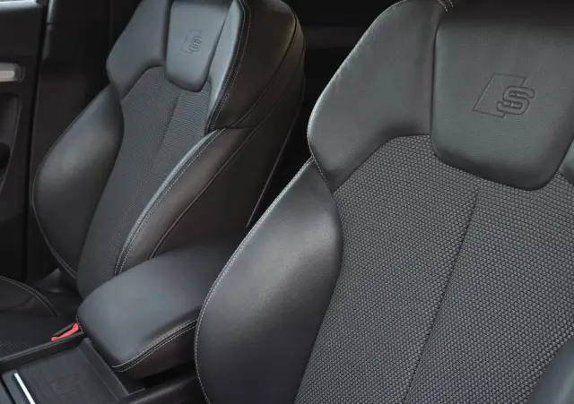 AUDI Q5 40 TDI Quattro S tronic sport