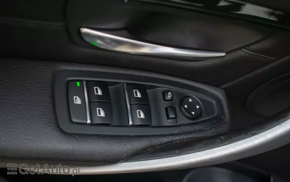 BMW Seria 3 320d xDrive