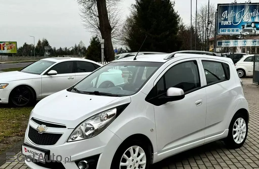 CHEVROLET Spark 