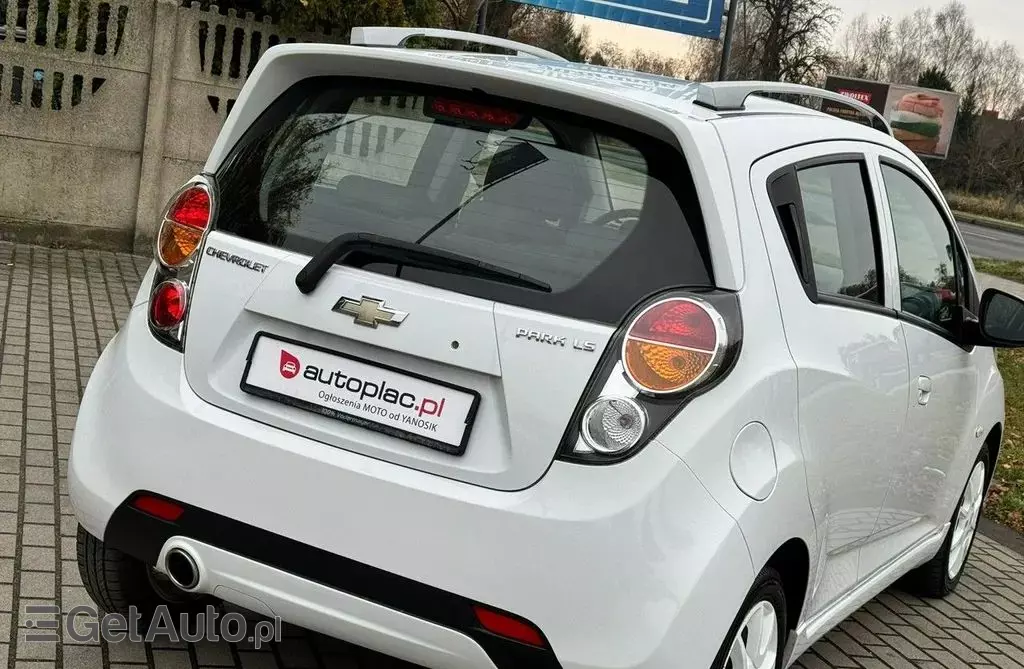 CHEVROLET Spark 