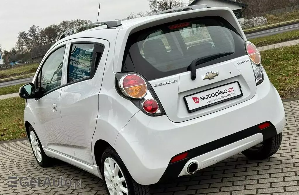 CHEVROLET Spark 