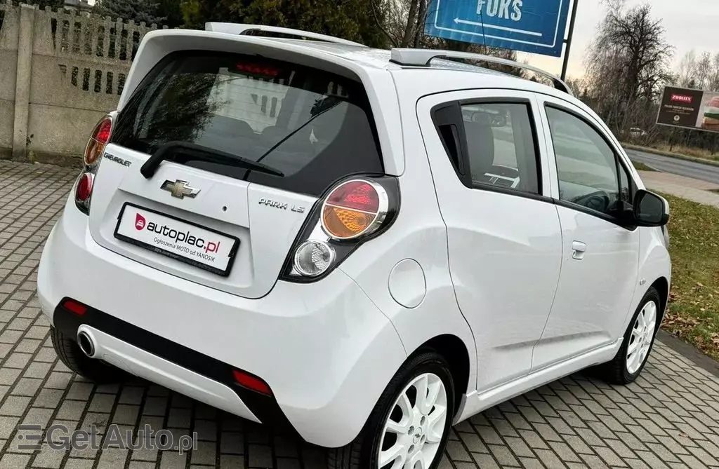 CHEVROLET Spark 