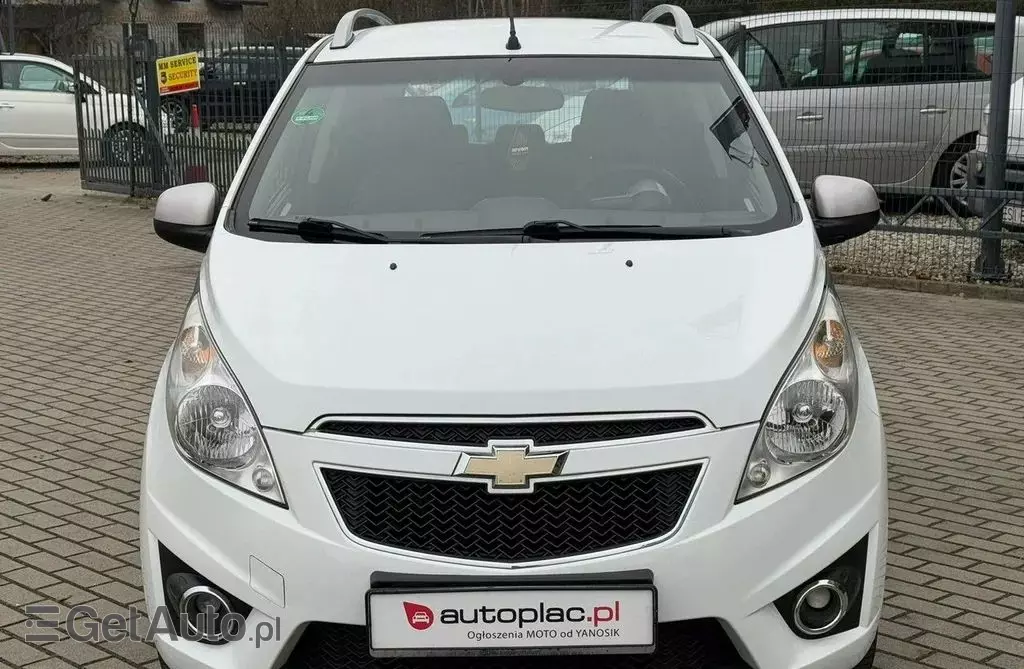 CHEVROLET Spark 