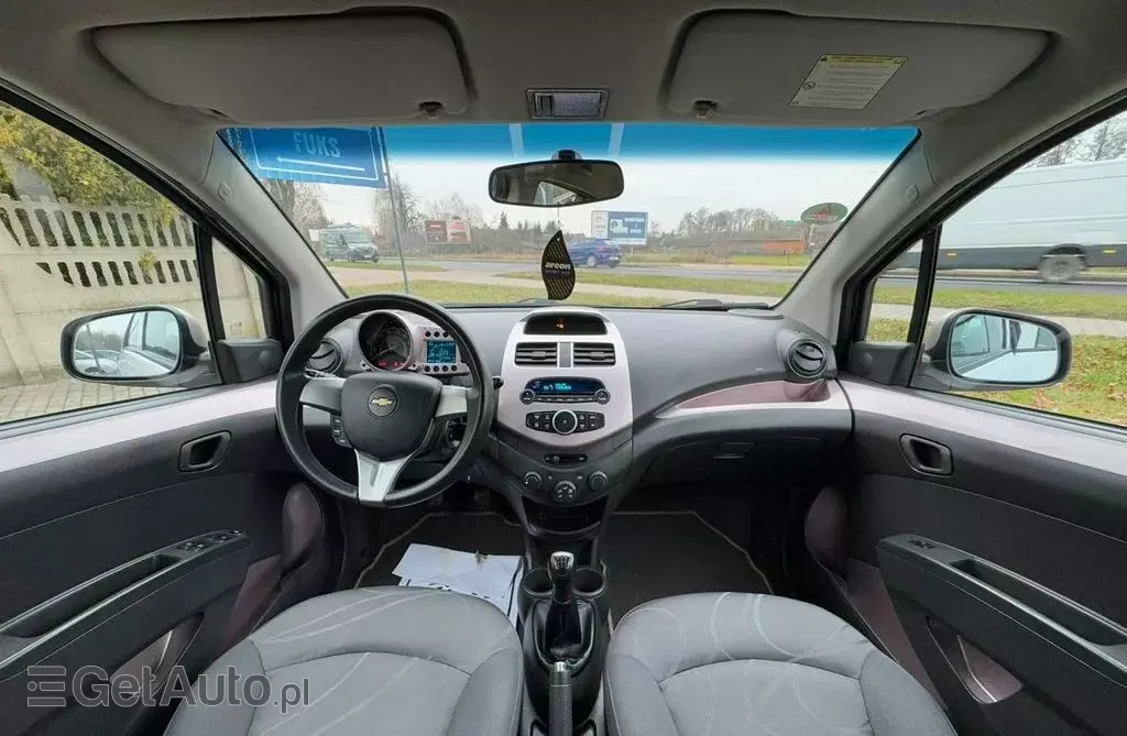 CHEVROLET Spark 