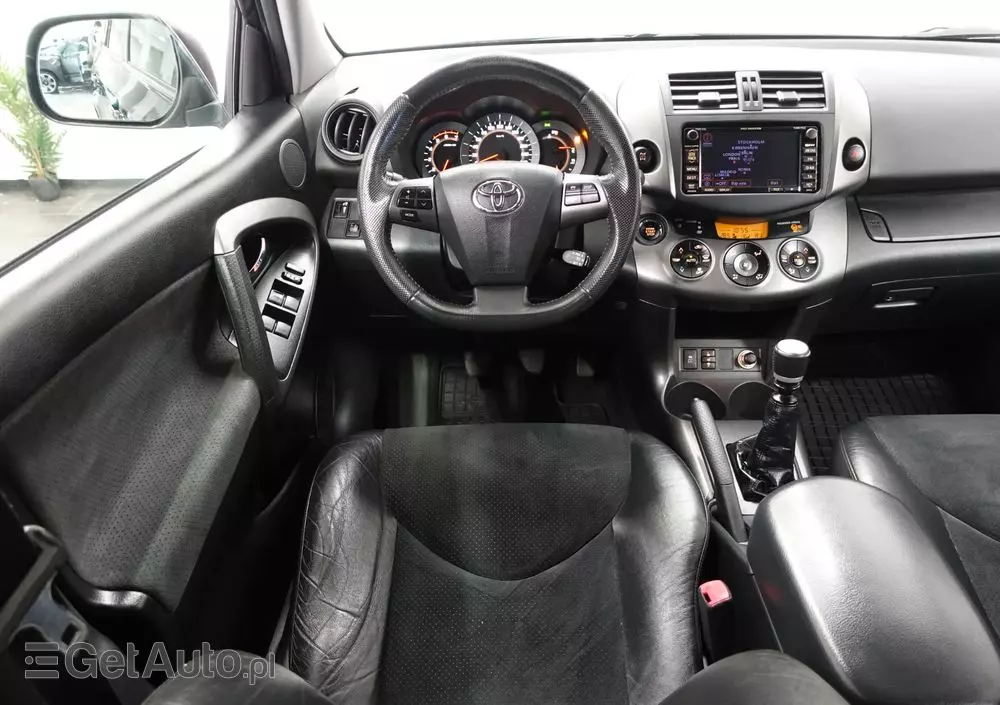 TOYOTA RAV4 2.2 D-4D 4x4 Life