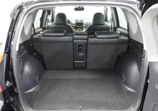 TOYOTA RAV4 2.2 D-4D 4x4 Life