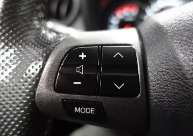 TOYOTA RAV4 2.2 D-4D 4x4 Life