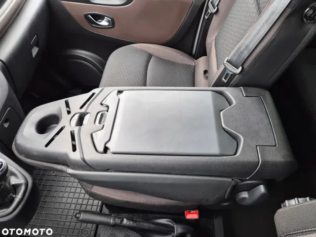 RENAULT Trafic L2H1 Pack Clim S&S+E(1200)