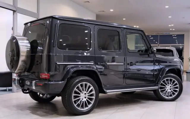 MERCEDES-BENZ Klasa G 500 9G-TRONIC Exclusive