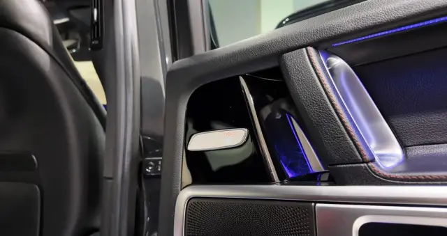 MERCEDES-BENZ Klasa G 500 9G-TRONIC Exclusive