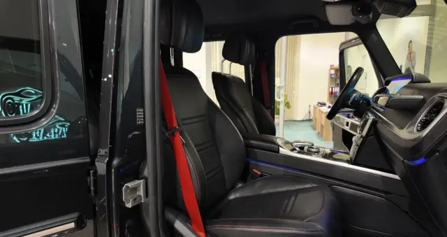 MERCEDES-BENZ Klasa G 500 9G-TRONIC Exclusive