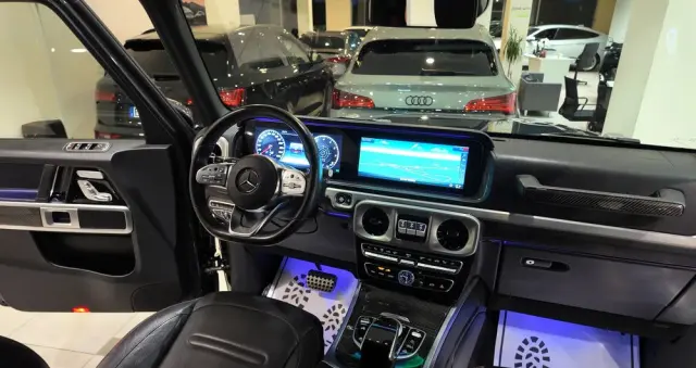 MERCEDES-BENZ Klasa G 500 9G-TRONIC Exclusive