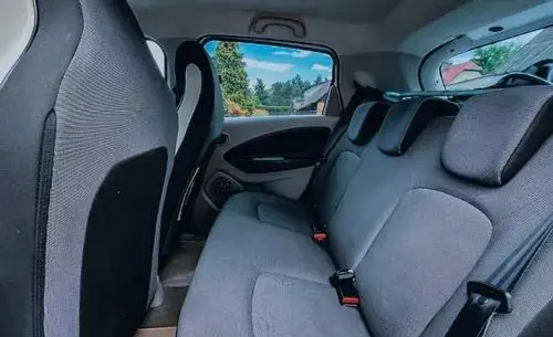 RENAULT Zoe 